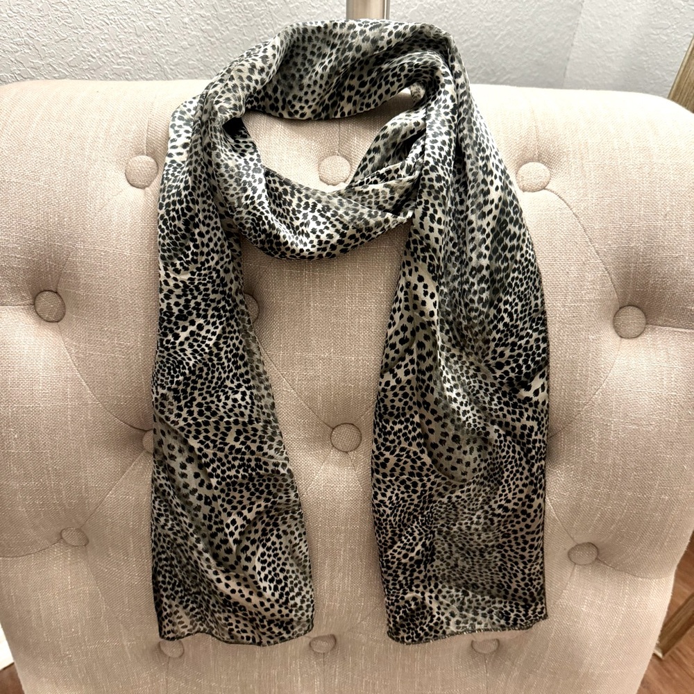 Scarf Silver and Black Animal Print